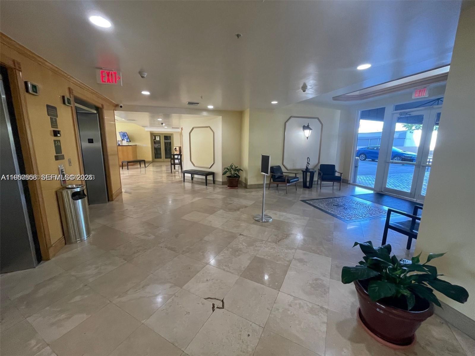 3500 Coral Way, Unit 711 Miami, FL 33145 - Photo 8 of 9