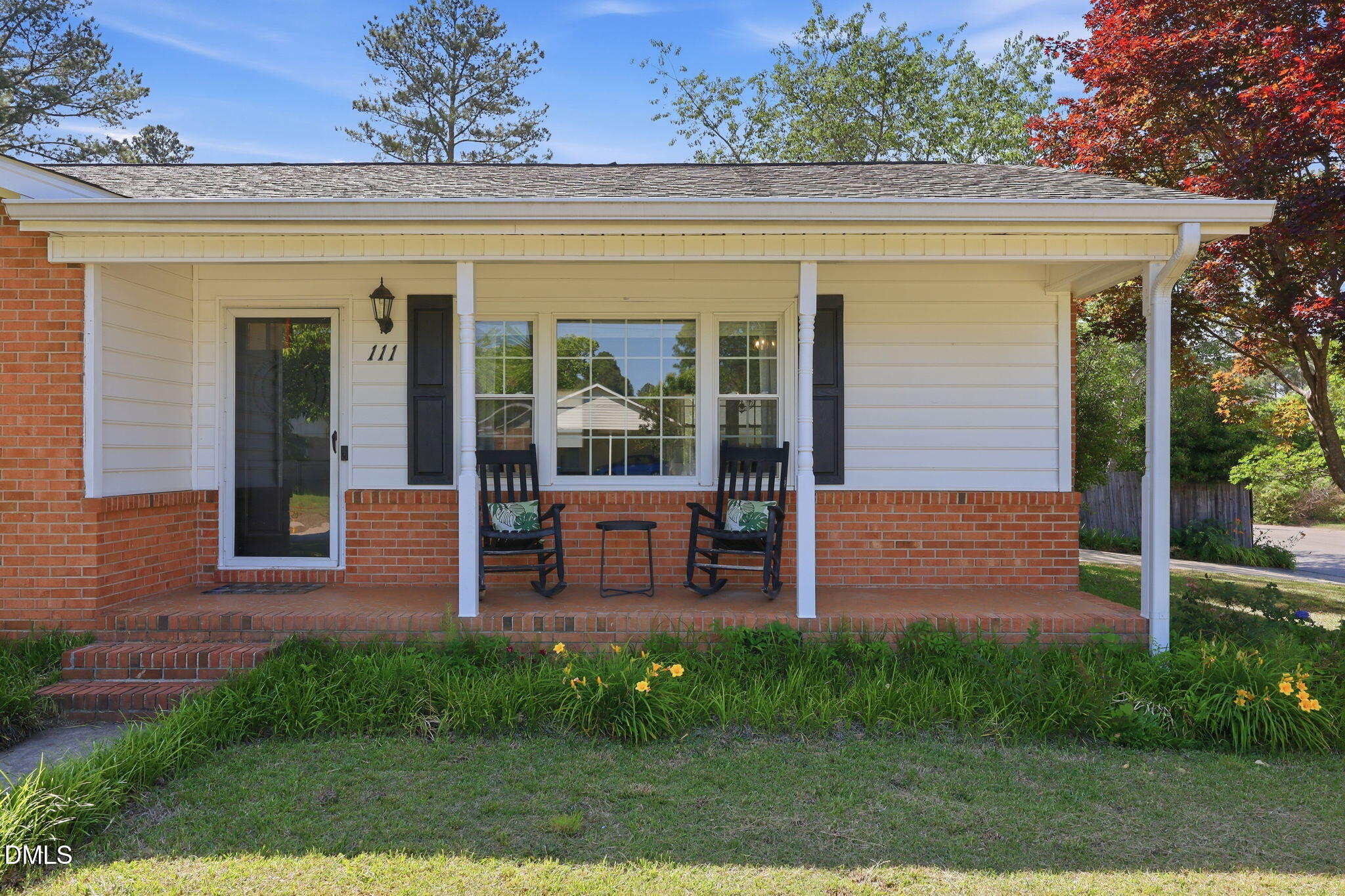 111 Martin Street Dunn, NC 28334 - Photo 3 of 40