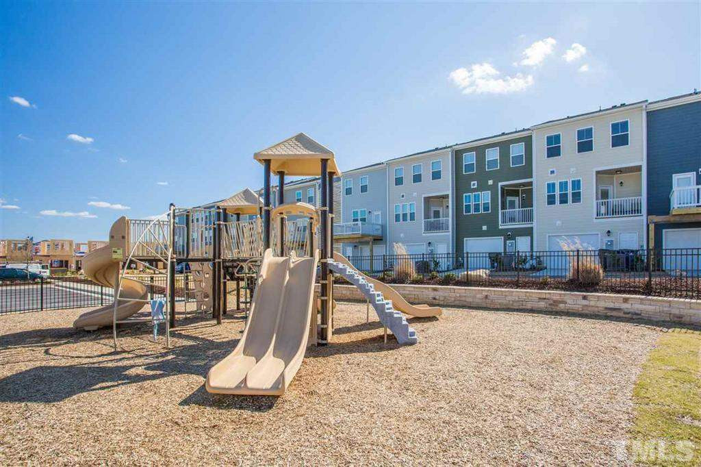 5410 Beckom Street Raleigh, NC 27616 - Photo 26 of 30 Not only does this community have a great neighborhood playground, but it also has a fitness park, clubhouse, pool and dog park.... To top it off, there is access to the Greenway! Neighborhood Play