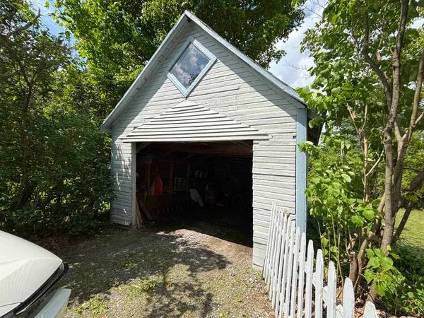 $375,000 | 515 Washington Highway, Morristown, VT 05661