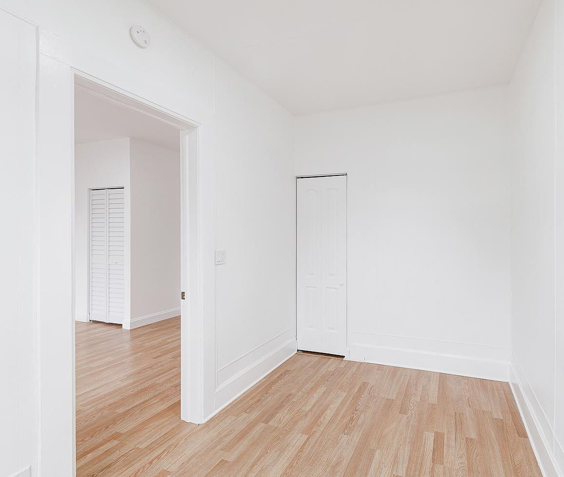 1430 West Superior Street, Unit 2R Chicago, IL 60642 - Photo 13 of 18