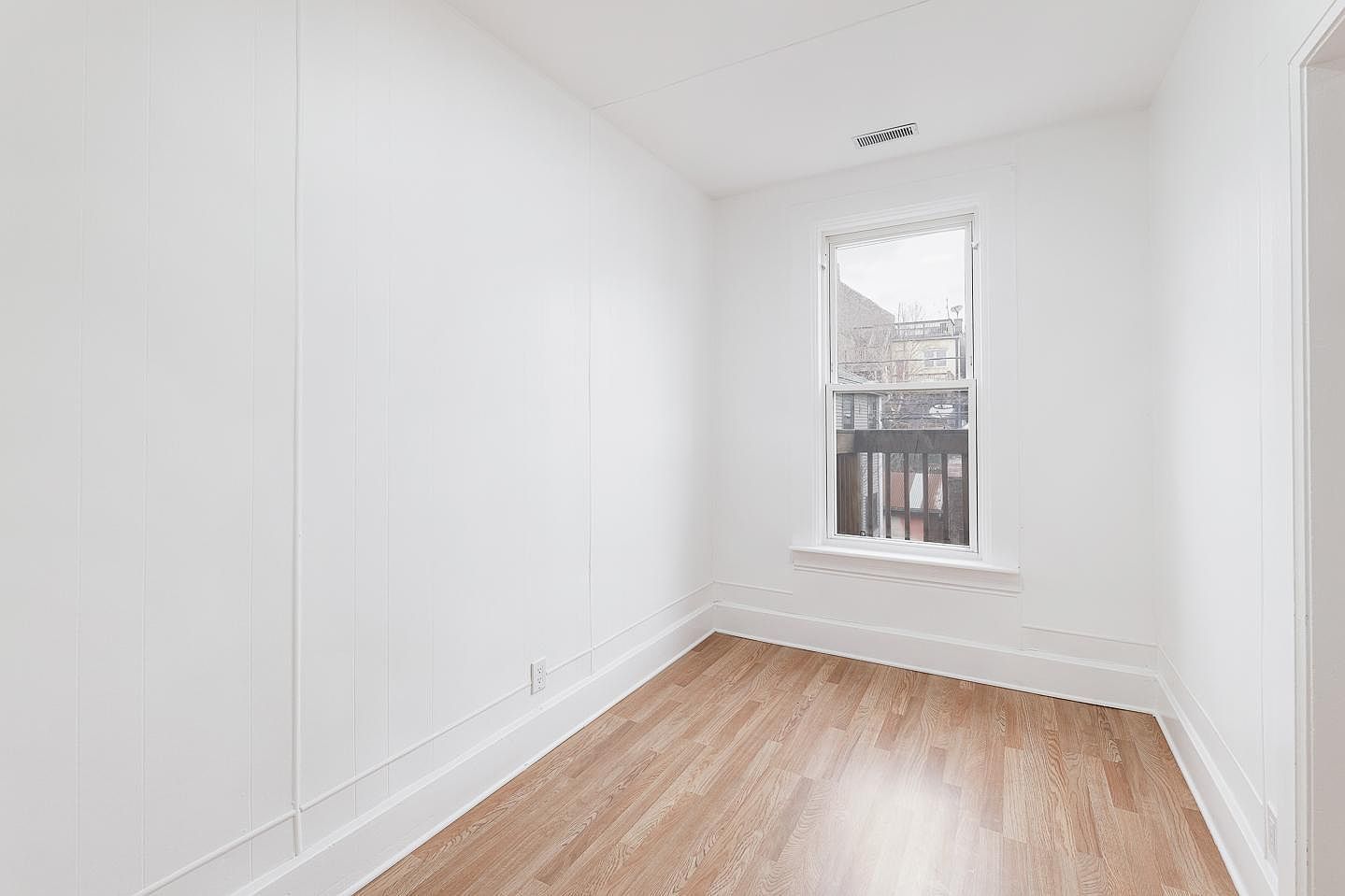 1430 West Superior Street, Unit 2R Chicago, IL 60642 - Photo 14 of 18