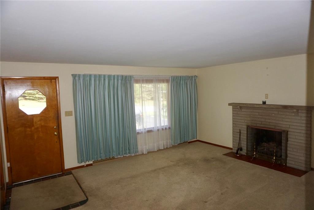 955 Shenango Road Beaver Falls, PA 15010 - Photo 4 of 25 Gallery Image 4