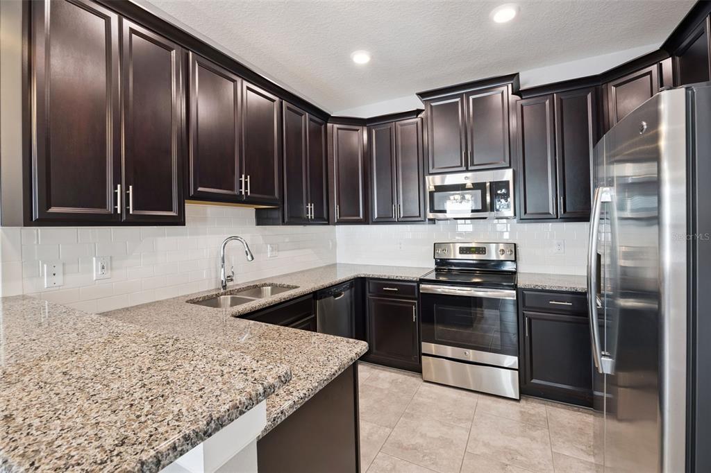 3825 Quaint Lane, Unit F Clermont, FL 34711 - Photo 4 of 29