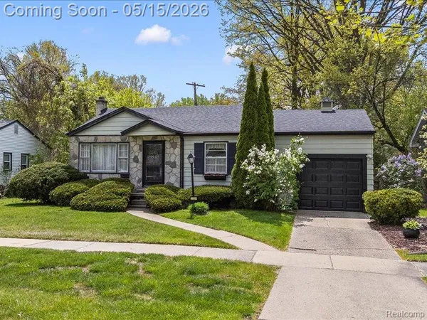 $125,000 | 2229 East Eight Mile Road, Grosse Pointe, MI 48236