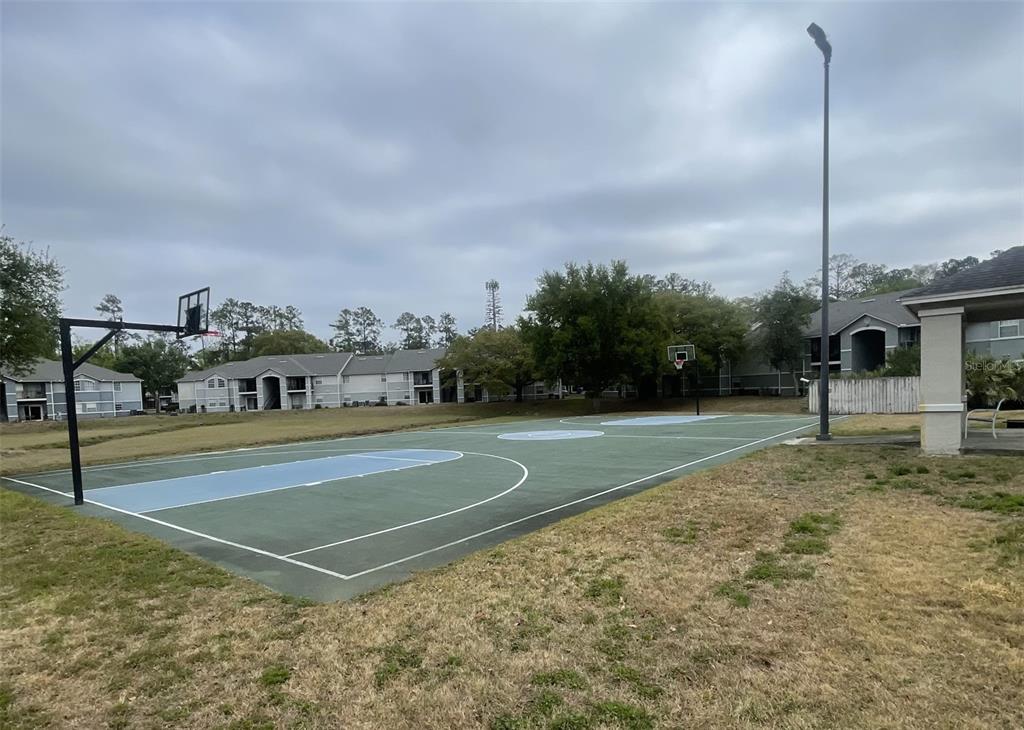 3705 Southwest 27th Street, Unit 621 Gainesville, FL 32608 - Photo 24 of 30