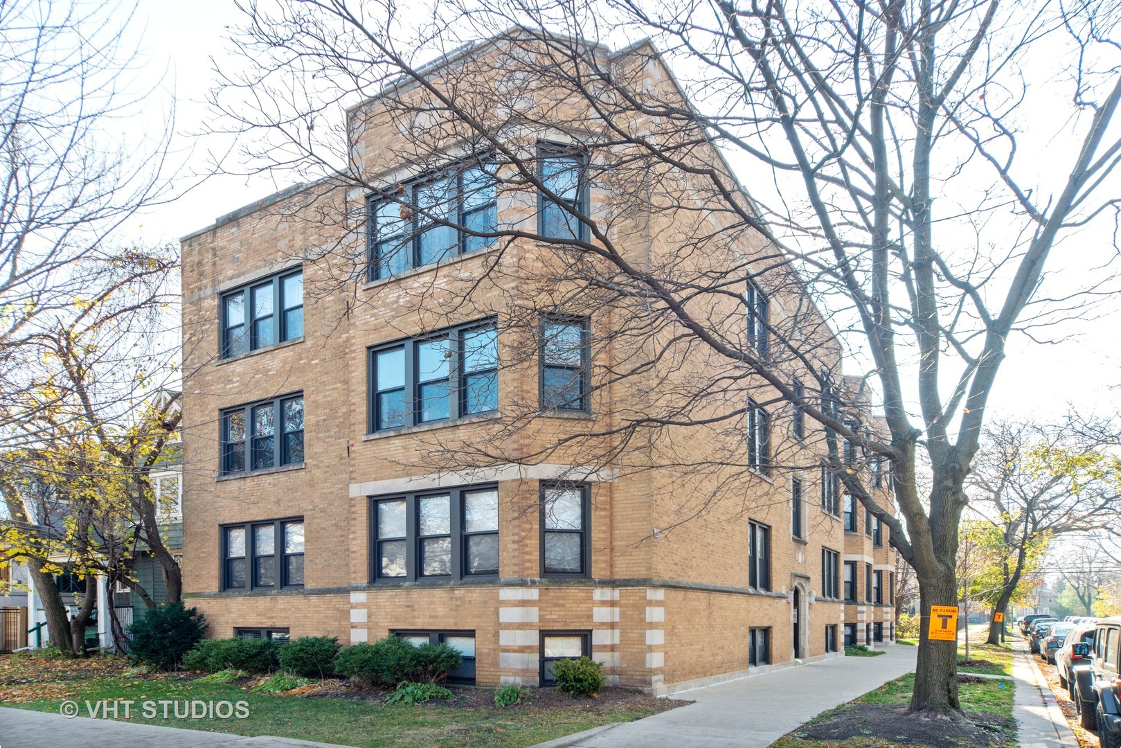 4451 North Hamilton Avenue, Unit G Chicago, IL 60625 - Photo 1 of 11