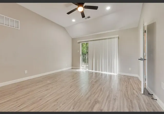 $1,700 | 1803 Old Oak Drive, Arlington, TX 76012