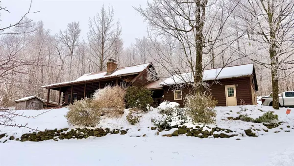 $500,000 | 1207 Iron Gate Road, Cambridge, VT 05444