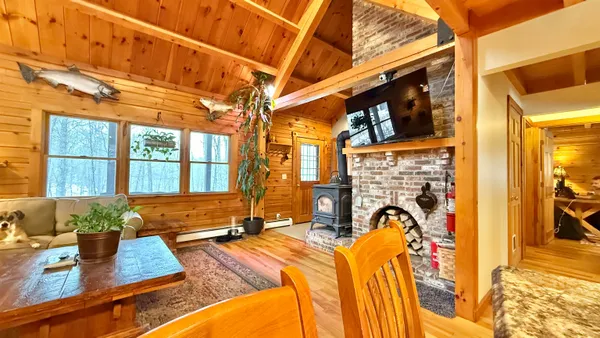 $500,000 | 1207 Iron Gate Road, Cambridge, VT 05444