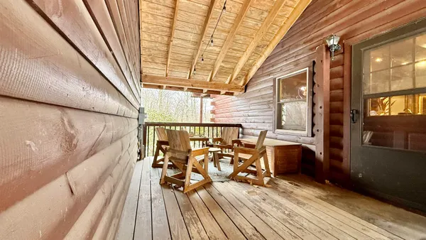 $500,000 | 1207 Iron Gate Road, Cambridge, VT 05444