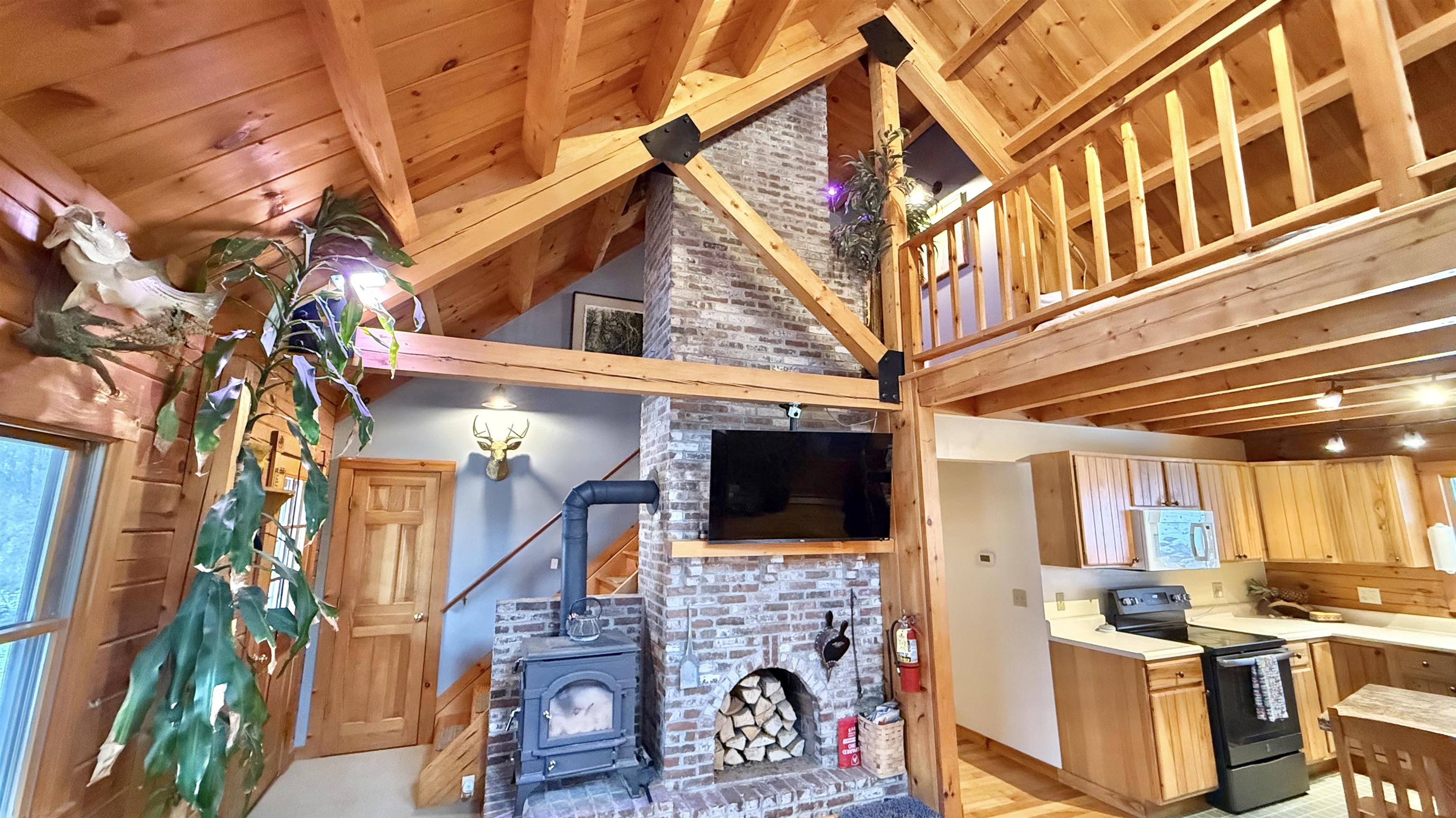 1207 Iron Gate Road Cambridge, VT 05444 - Photo 5 of 60