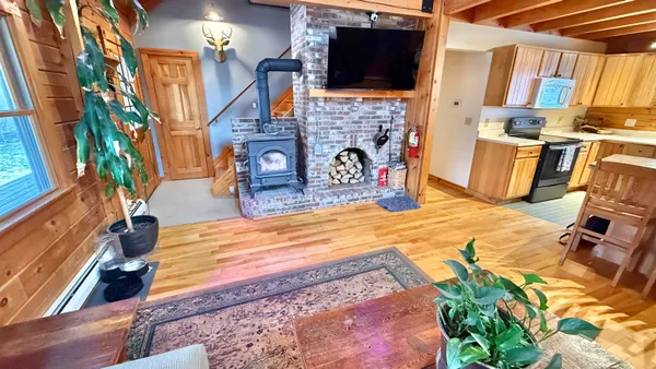$500,000 | 1207 Iron Gate Road, Cambridge, VT 05444