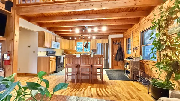 $500,000 | 1207 Iron Gate Road, Cambridge, VT 05444