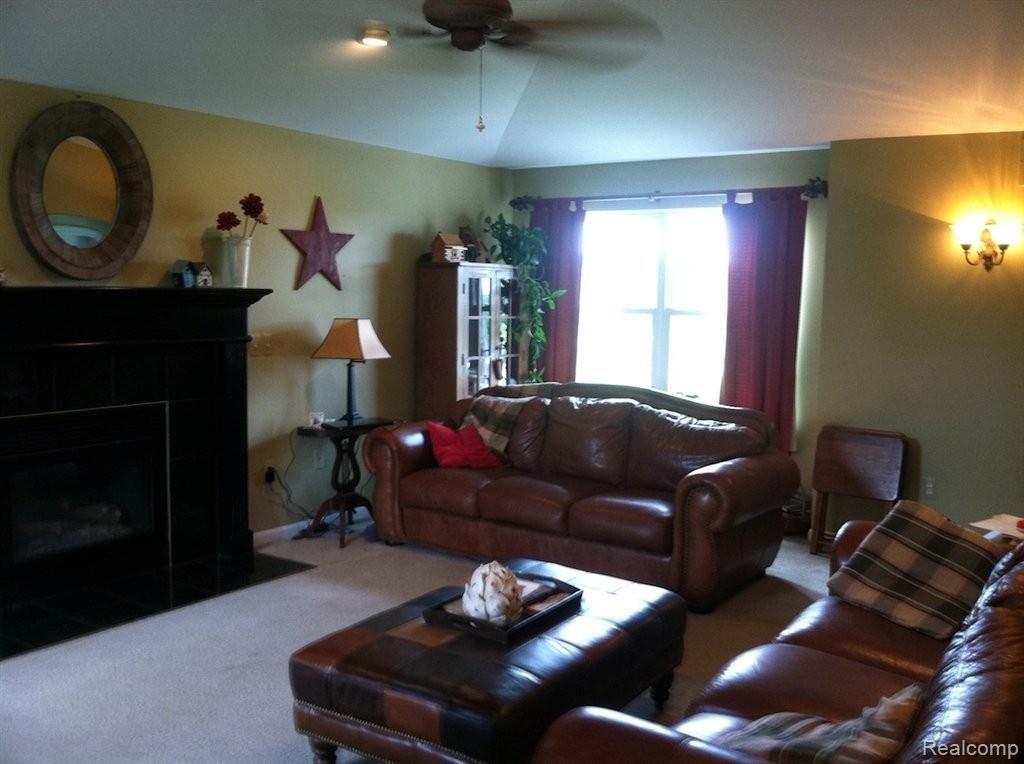 6434 Short Cut Road Marine City, MI 48039 - Photo 6 of 18 IMG_1501.JPG
