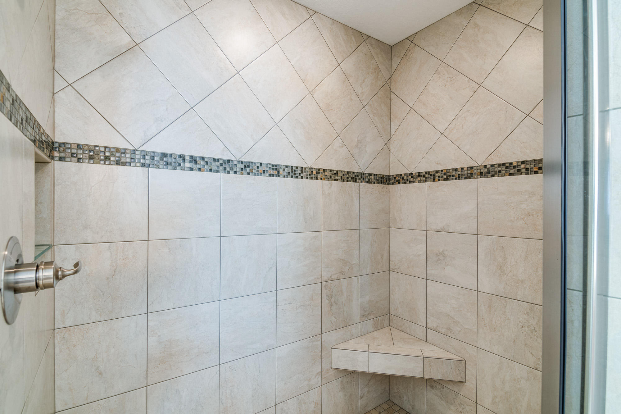 111 Potato Farm Road Crossville, TN 38571 - Photo 21 of 40 Master Tile Shower