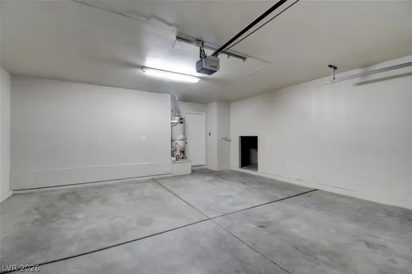 $2,595 | 9527 Violet Sunset Avenue, Las Vegas, NV 89148