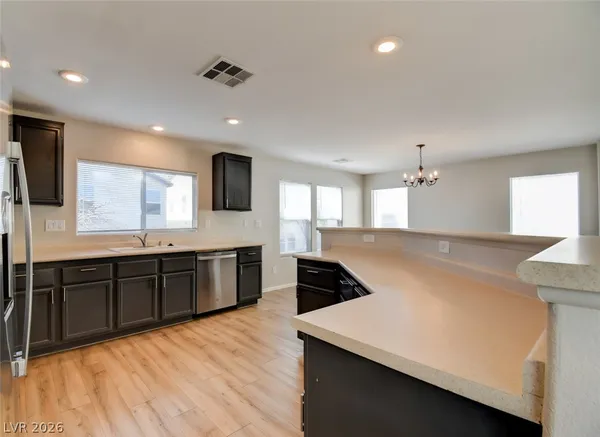$2,595 | 9527 Violet Sunset Avenue, Las Vegas, NV 89148