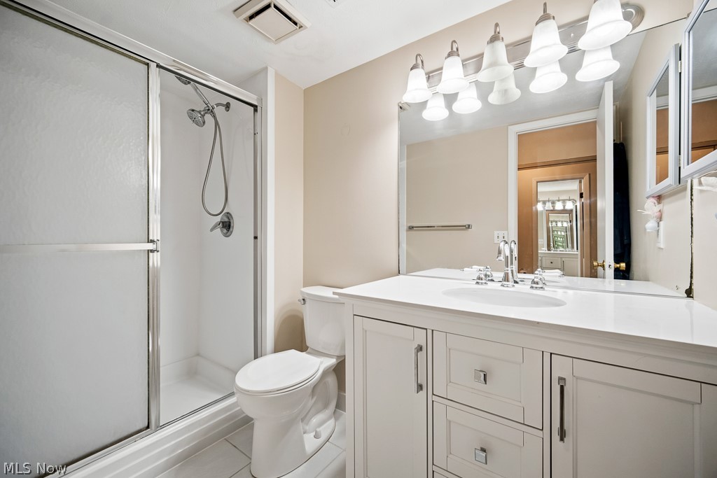 22952 Mastick Road, Unit 101 Fairview Park, OH 44126 - Photo 21 of 36 Gallery Image 21