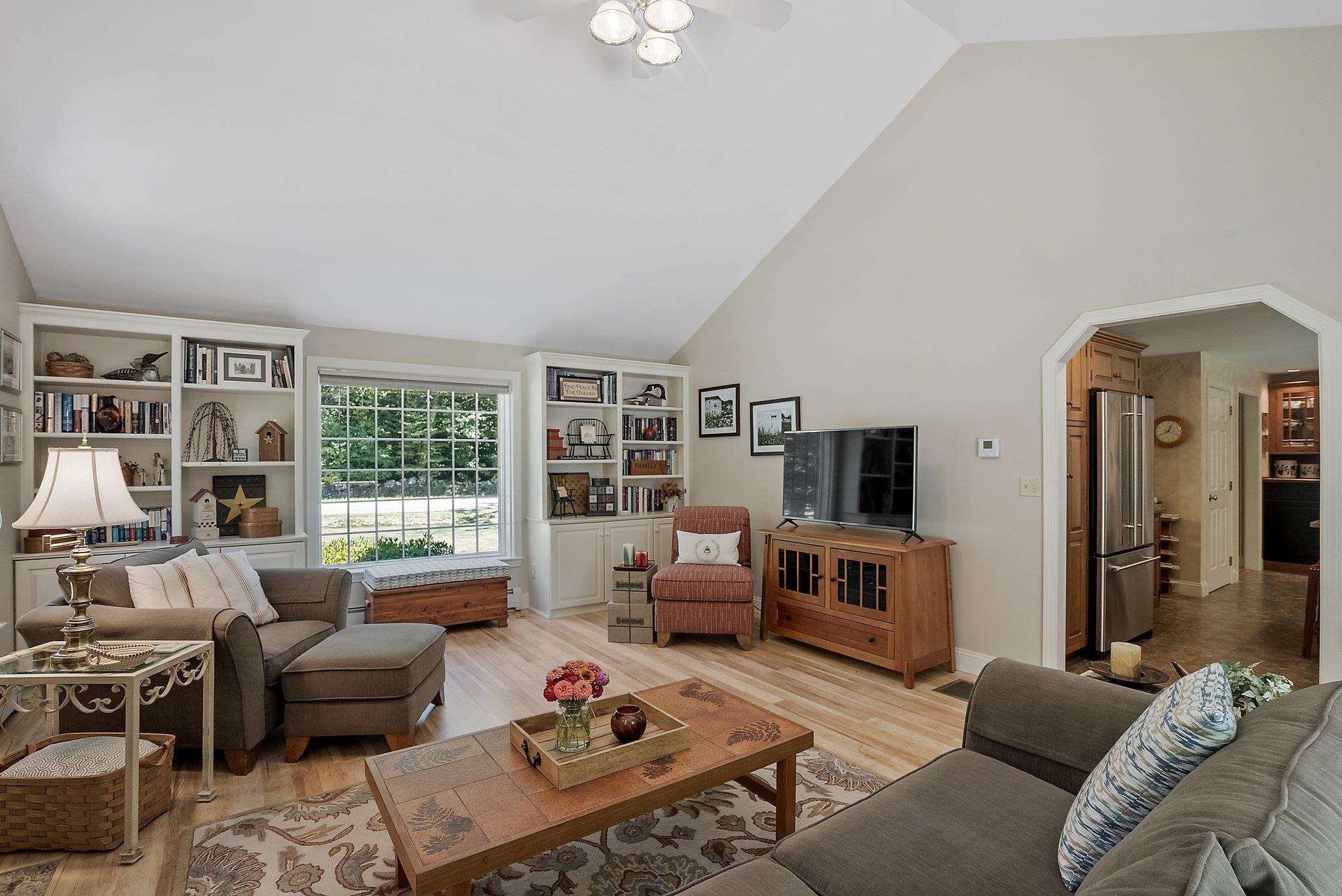 89 Lane Road Chester, NH 03036 - Photo 15 of 40