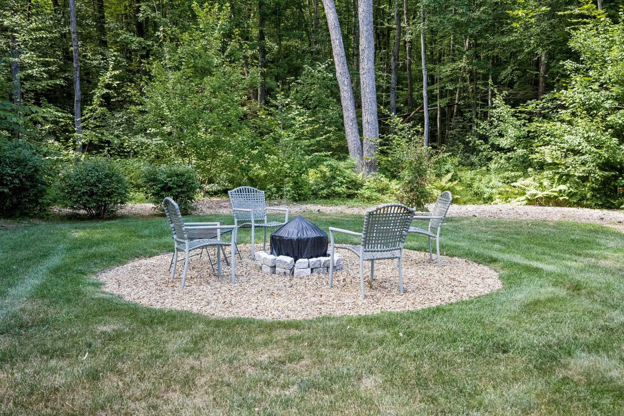 89 Lane Road Chester, NH 03036 - Photo 33 of 40