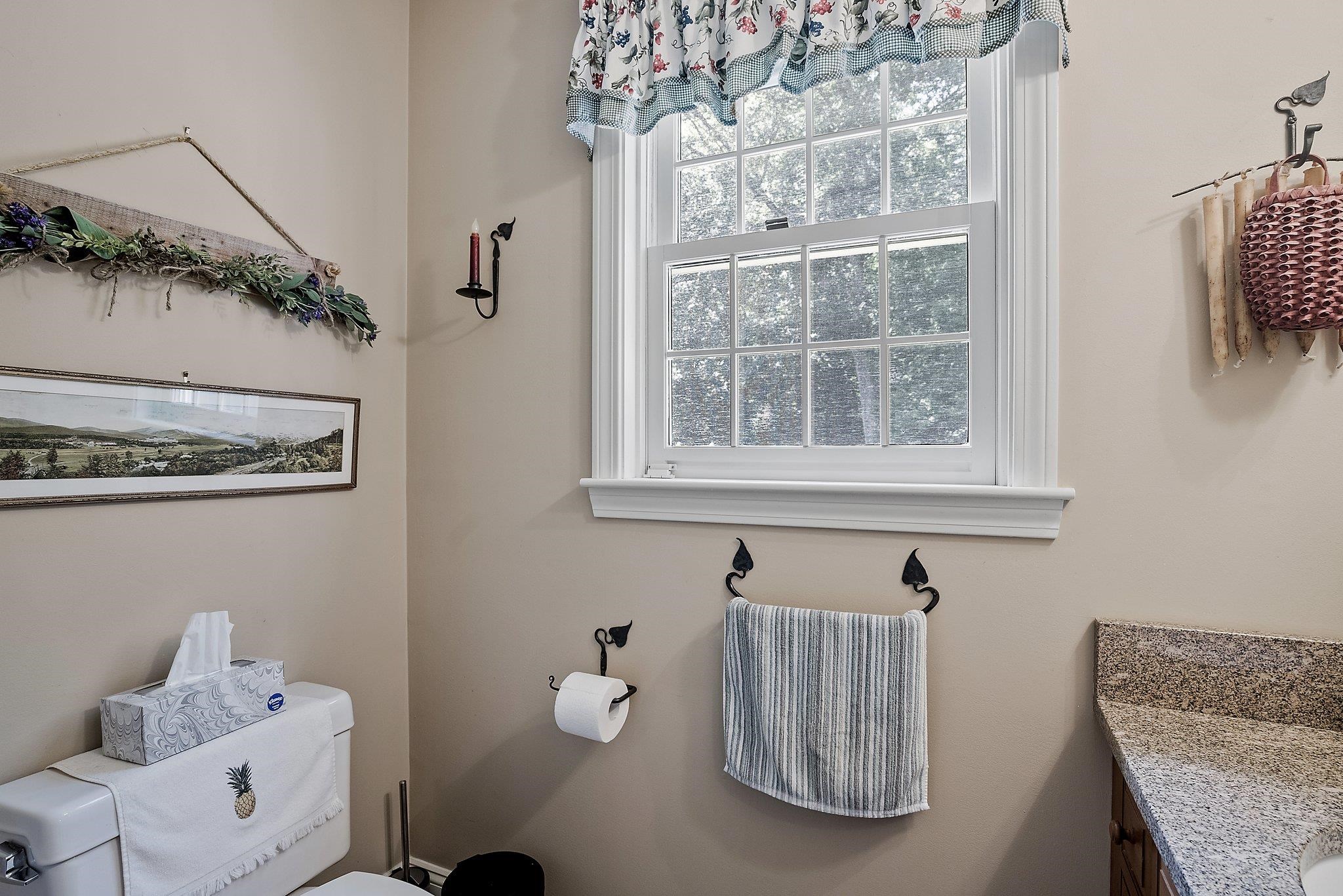 89 Lane Road Chester, NH 03036 - Photo 7 of 40