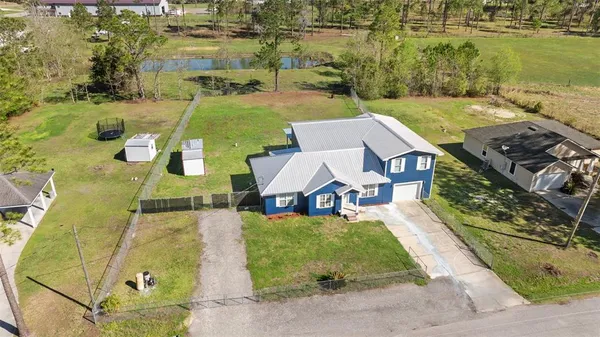 $1,950 | 16727 Southeast 91st Street, Lake Butler, FL 32054