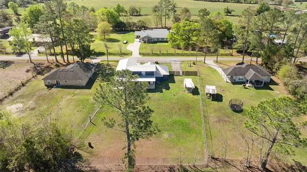 $1,950 | 16727 Southeast 91st Street, Lake Butler, FL 32054