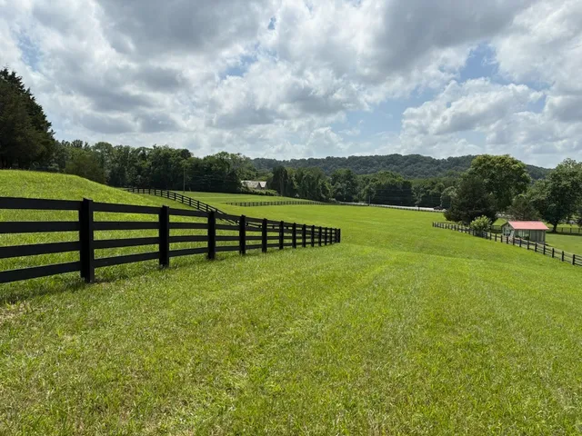 $1,299,000 | 9157 Highway 100, Nashville, TN 37221