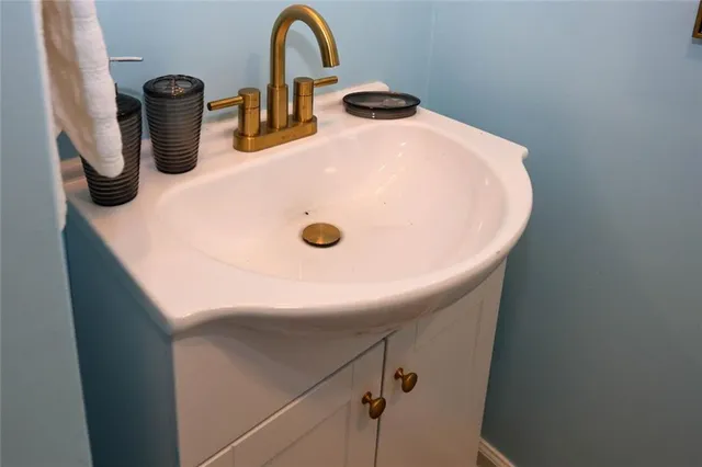 $275,000 | 1745 Rockbridge Road Northwest, Conyers, GA 30012