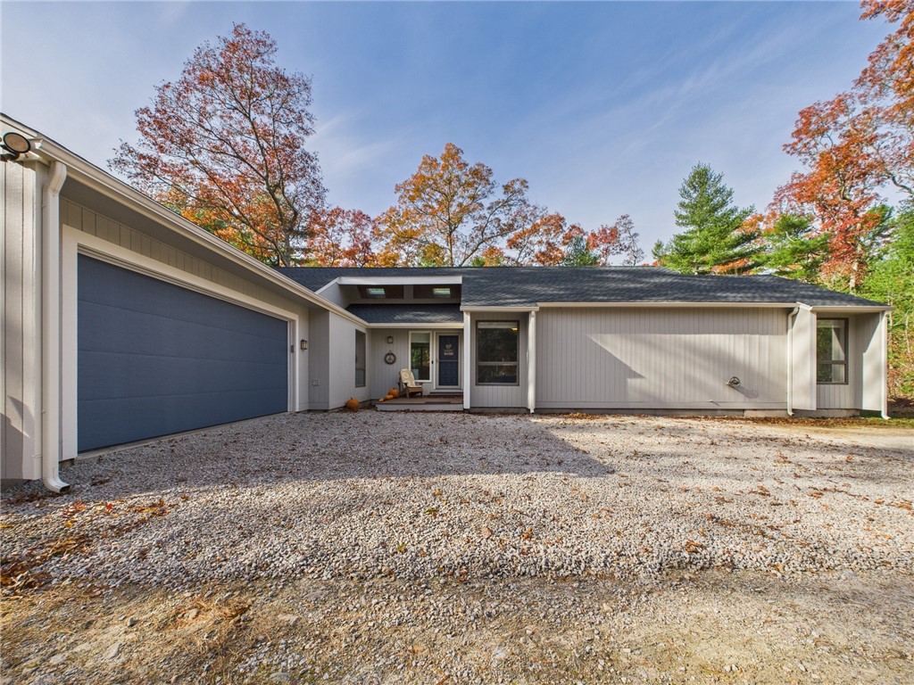 Updated contemporary ranch
