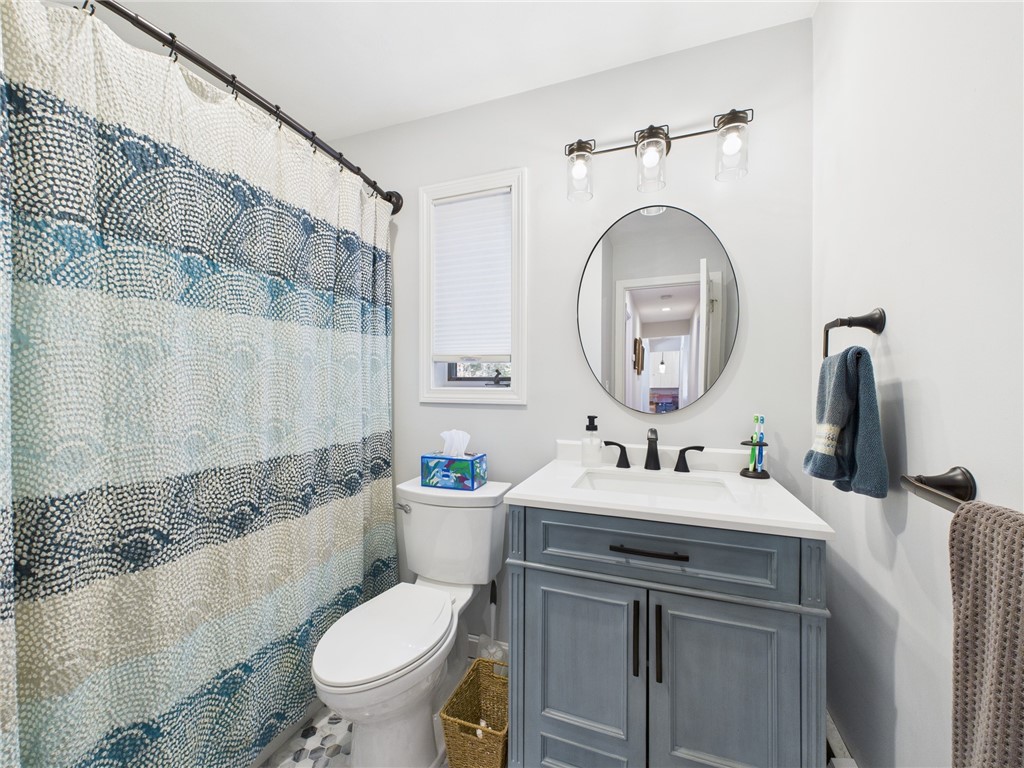 22 Deer Run Road Richmond, RI 02812 - Photo 20 of 27