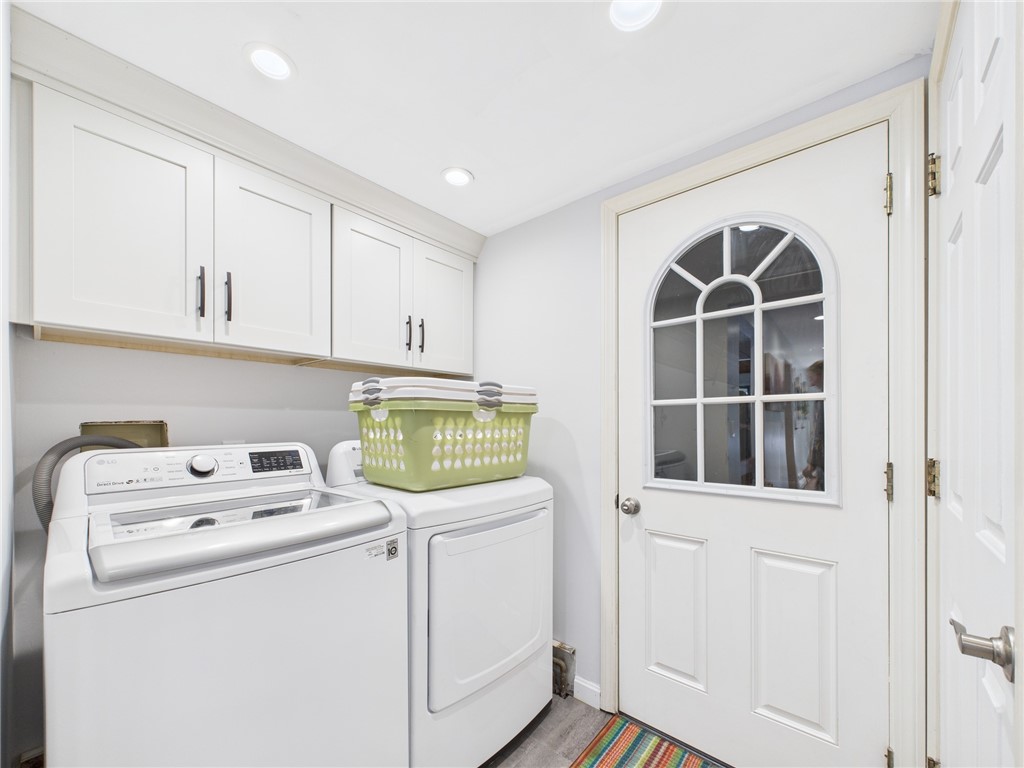 22 Deer Run Road Richmond, RI 02812 - Photo 21 of 27 First floor laundry
