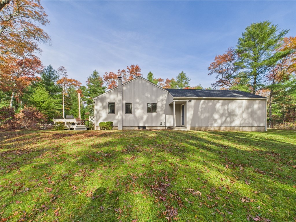 22 Deer Run Road Richmond, RI 02812 - Photo 25 of 27