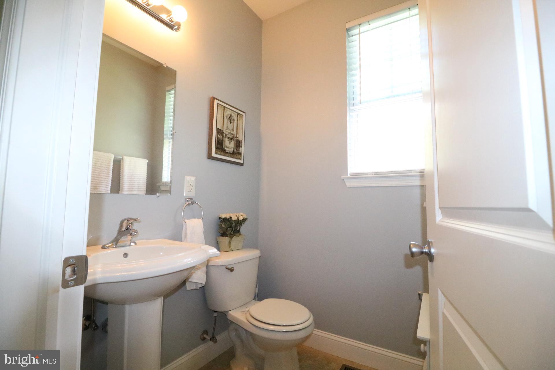 531 Mt Royal Road Sewell, NJ 08080 - Photo 12 of 26 Gallery Image 12