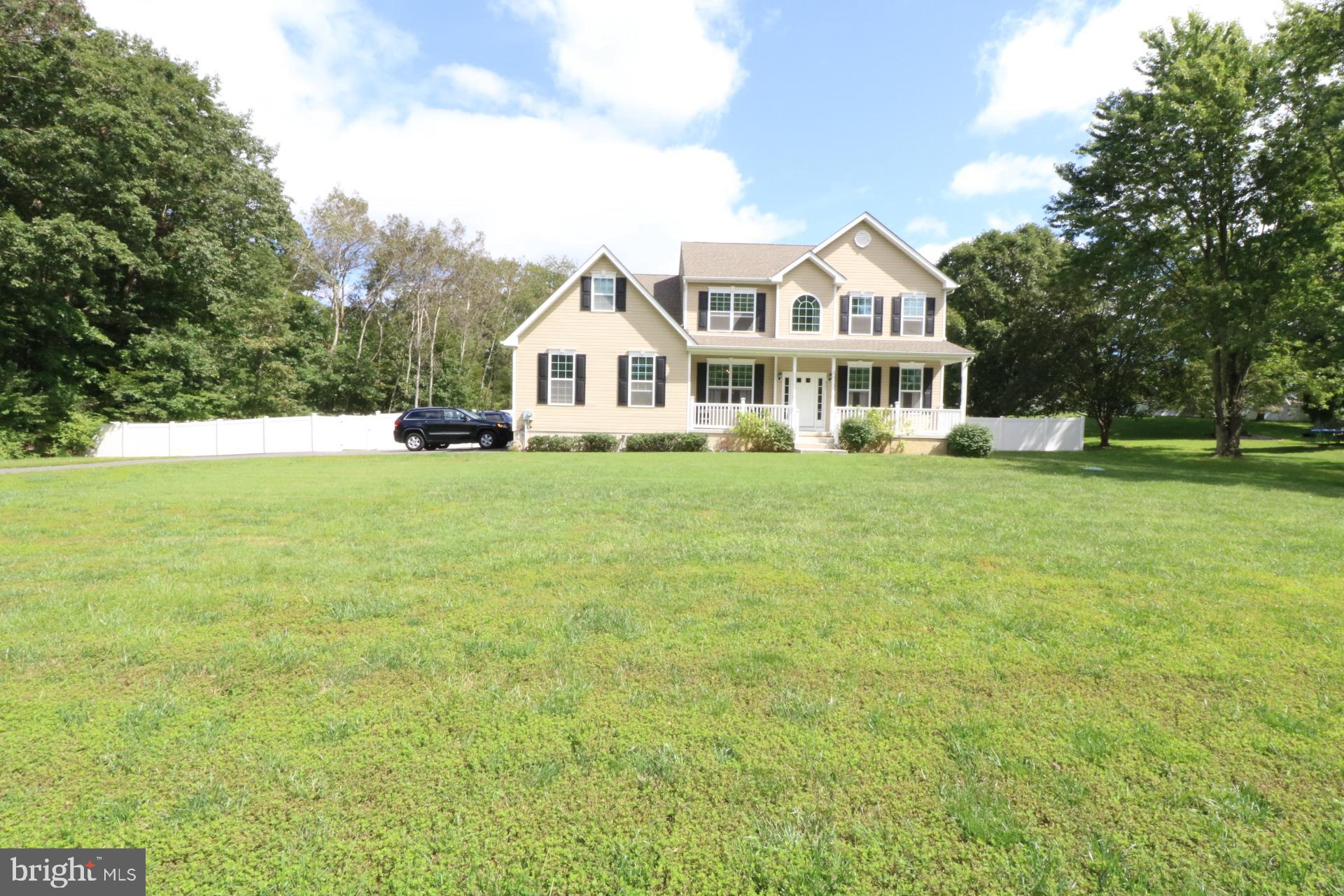 531 Mt Royal Road Sewell, NJ 08080 - Photo 3 of 26 Gallery Image 3