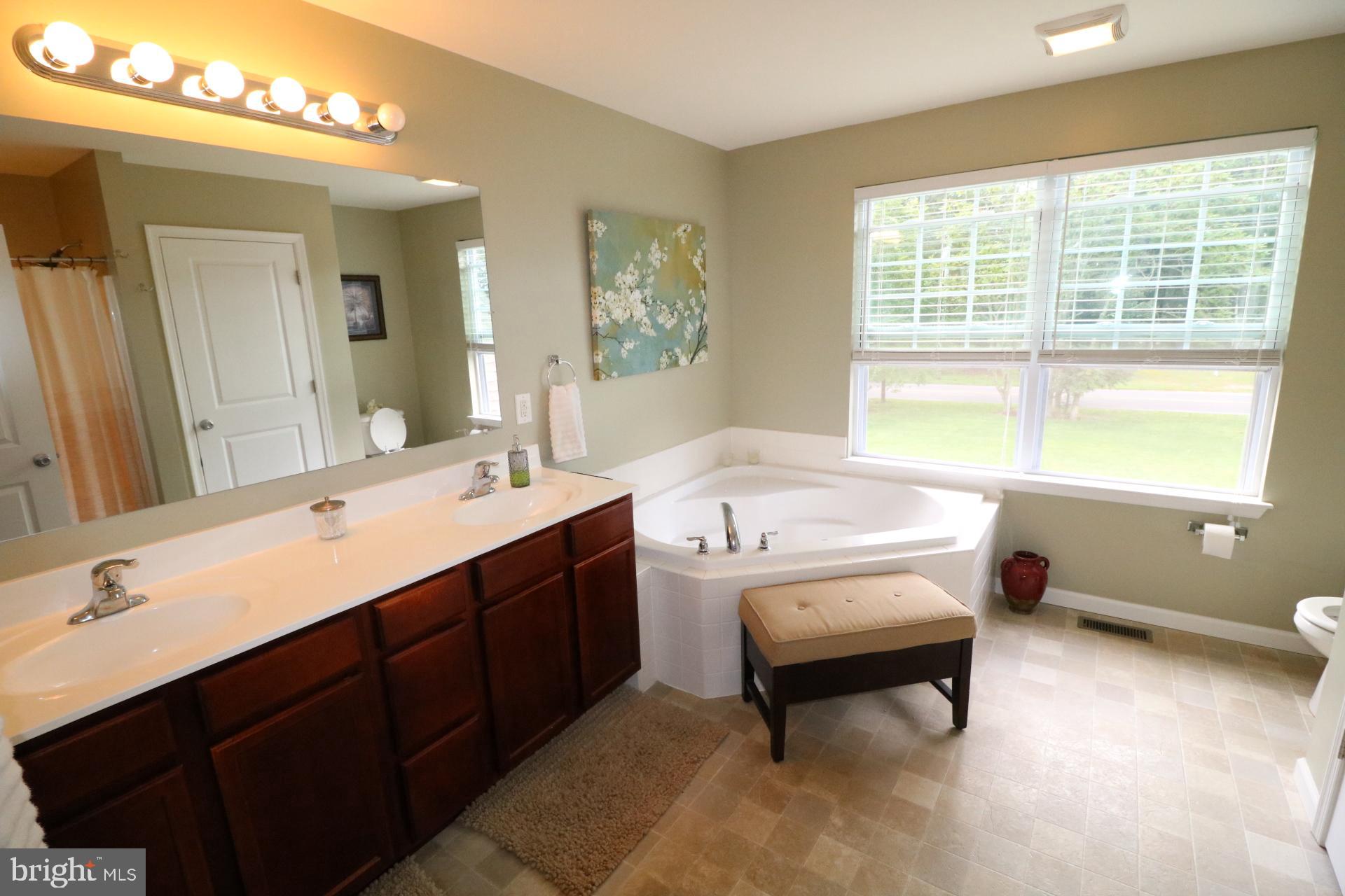 531 Mt Royal Road Sewell, NJ 08080 - Photo 22 of 26 Gallery Image 22