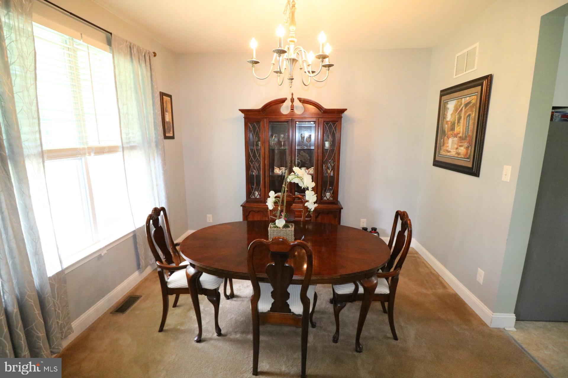 531 Mt Royal Road Sewell, NJ 08080 - Photo 10 of 26 Gallery Image 10
