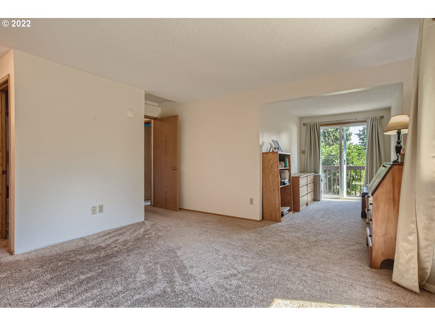 4646 Southeast View Acres Road Milwaukie, OR 97267 - Photo 17 of 31 Bedroom, Owner's Suite