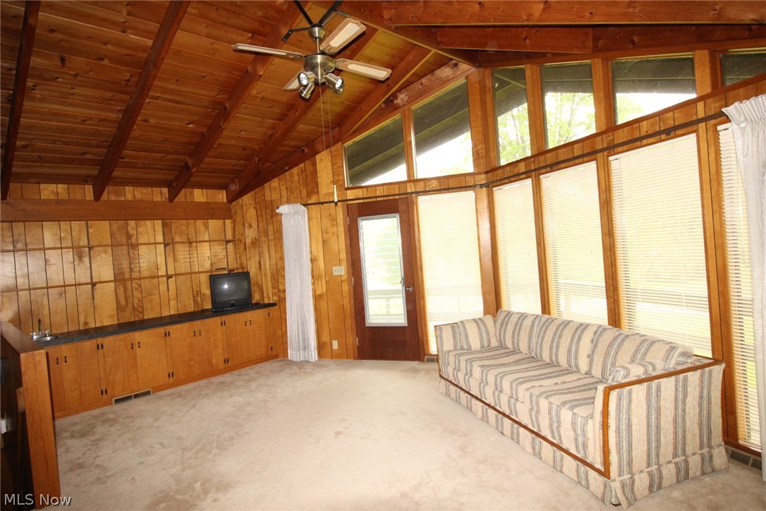 1109 Fiesta Road Southwest Dellroy, OH 44620 - Photo 22 of 31