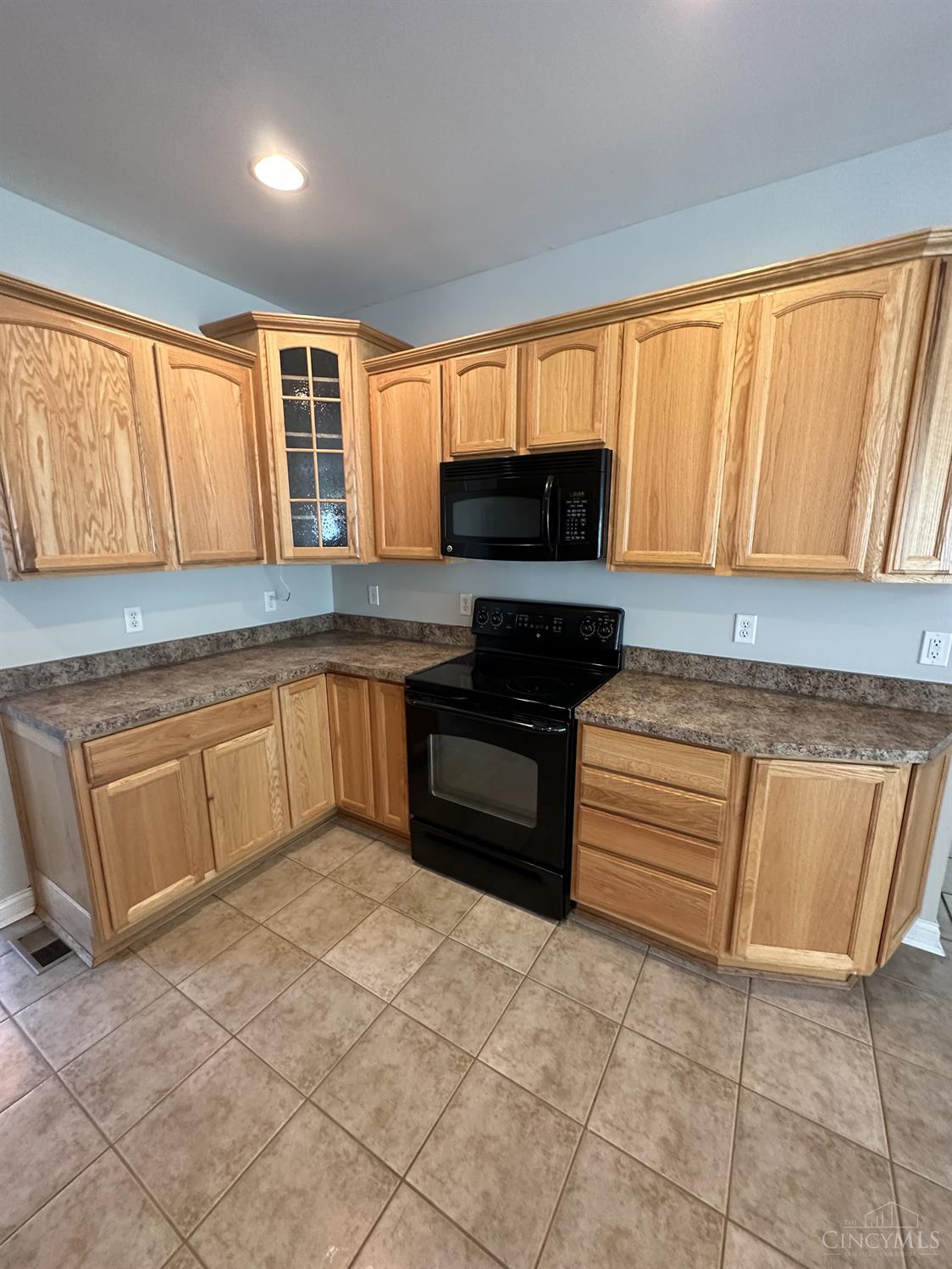 5089 Springleaf Drive Hamilton, OH 45011 - Photo 13 of 44