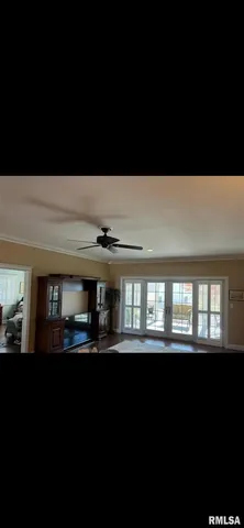 $284,900 | 8 Dogwood Place, Harrisburg, IL 62946