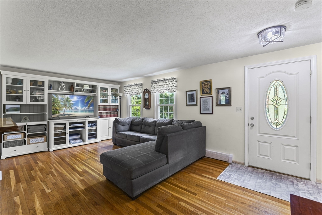 17 Shagbark Road Easton, MA 02375 - Photo 22 of 42 Gallery Image 22