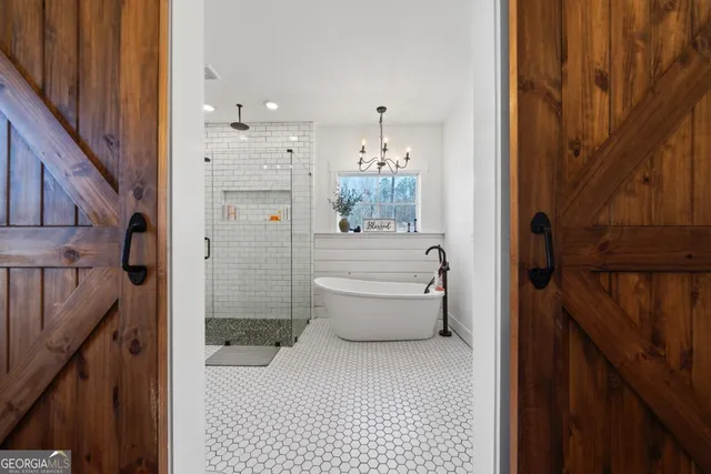 $639,900 | 1351 Parker Hill, Toomsboro, NE 31090