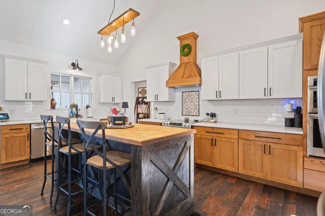 $639,900 | 1351 Parker Hill, Toomsboro, NE 31090