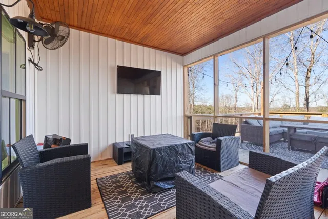 $639,900 | 1351 Parker Hill, Toomsboro, NE 31090