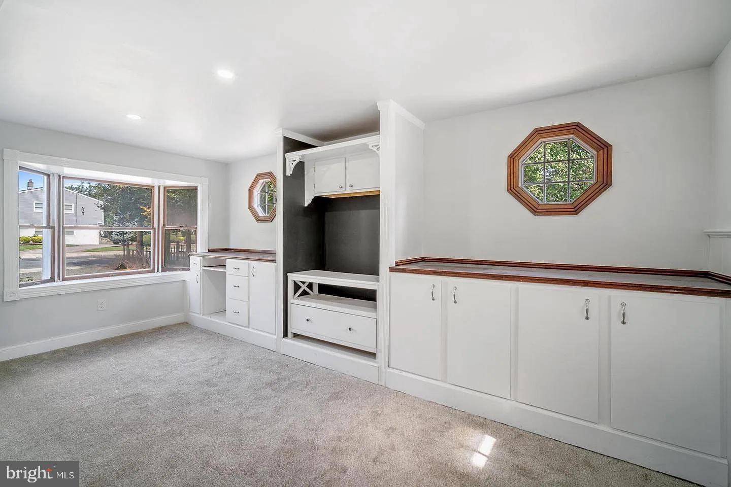 604 South Shore Road Absecon, NJ 08201 - Photo 5 of 23 Gallery Image 5