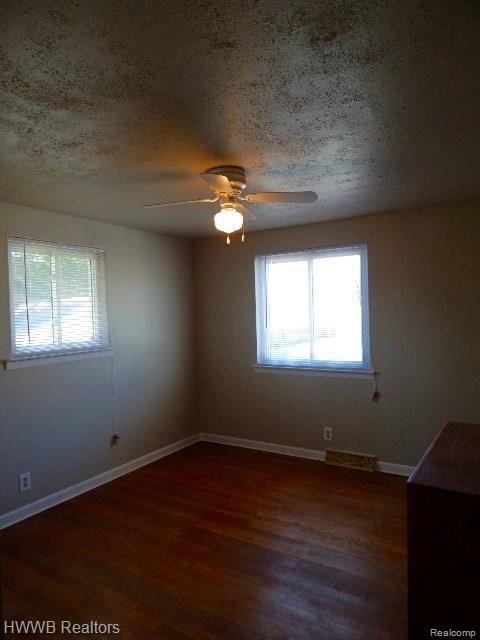 7725 Bridge Road Waterford, MI 48329 - Photo 12 of 13 Bedroom