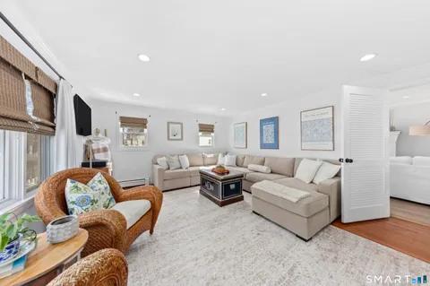 $1,495,000 | 25 Hillside Avenue, Darien, CT 06820