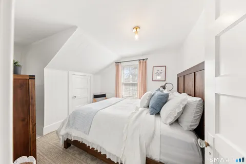 $1,495,000 | 25 Hillside Avenue, Darien, CT 06820